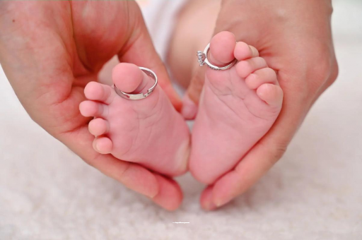 成都试管代怀宝宝突然咳嗽怎么回事